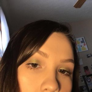 Meet your Posher, Shannon